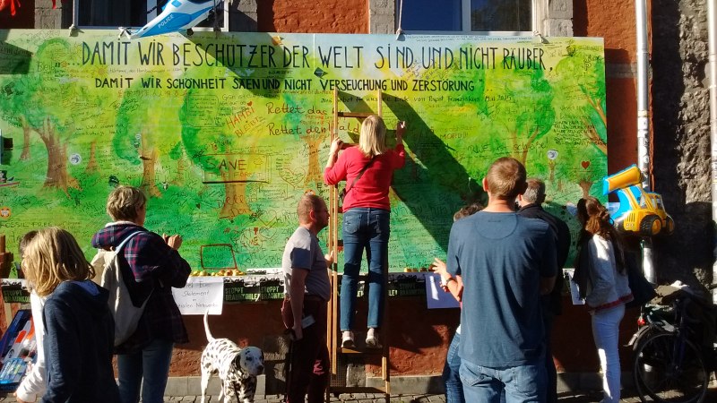 Malaktion Beschützer der Welt